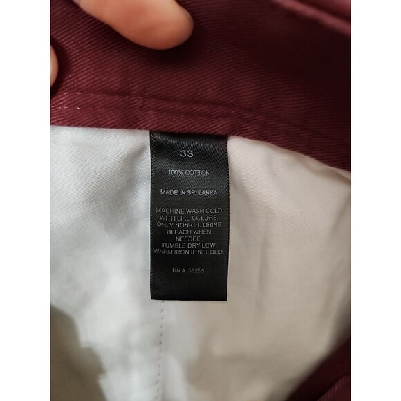 Express Classic Fit Shorts Mens 33 Burgundy 100% Cotton - Picture 7 of 8